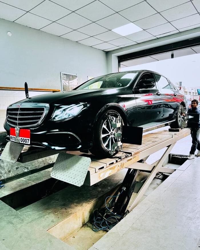 Images Michelin Tyres & Services - Universal Tyres