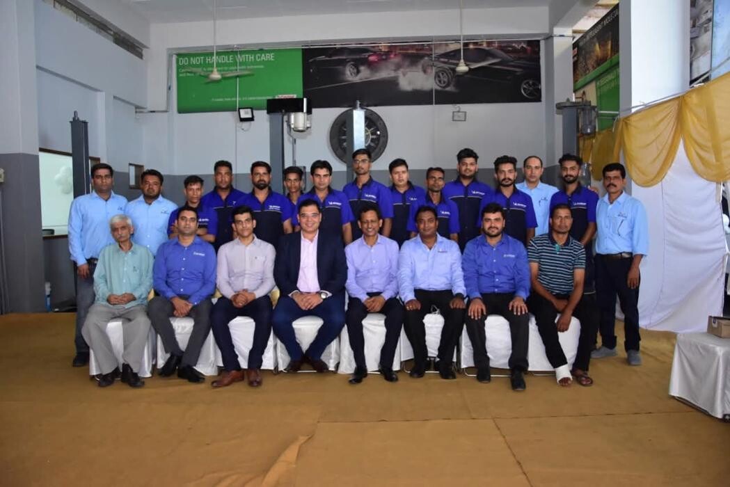 Images Michelin Tyres & Services - Universal Tyres