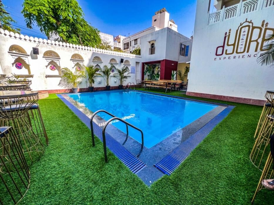 Images Dyore Restaurant & Lounge Experience