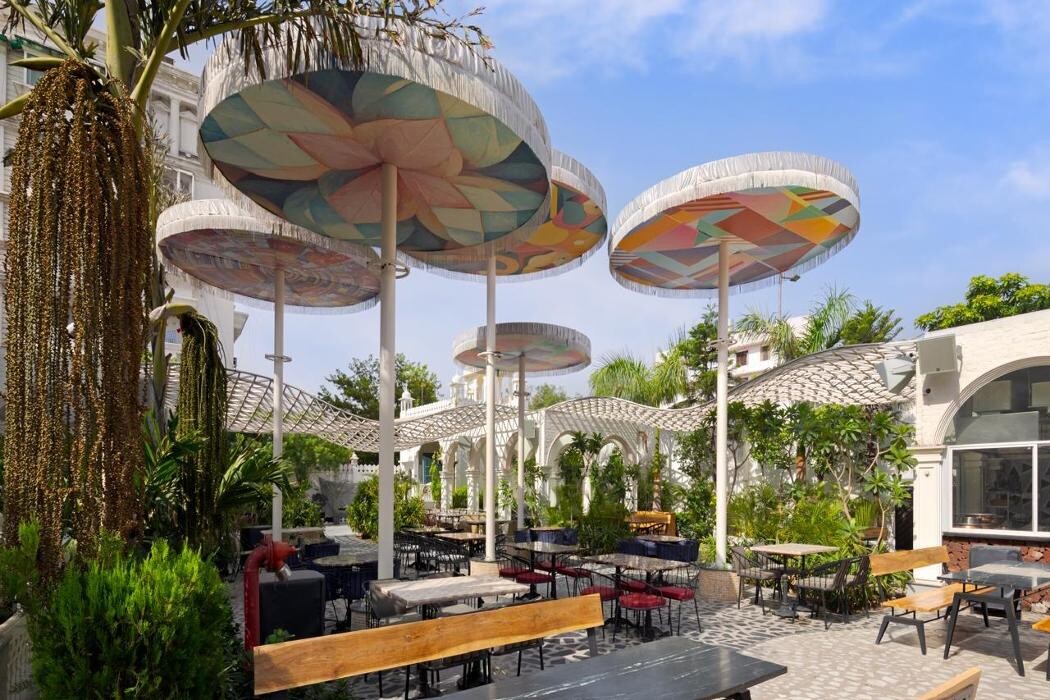 Images Dyore Restaurant & Lounge Experience