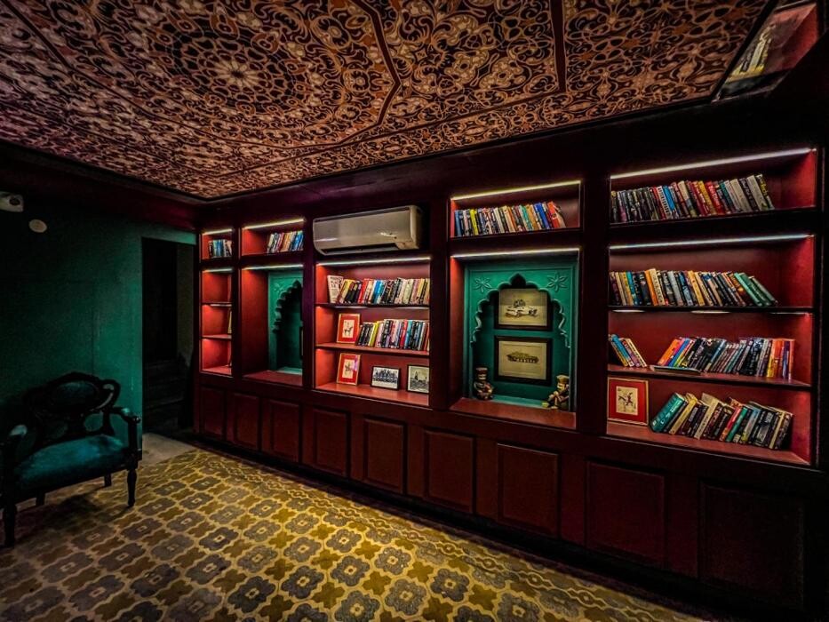 Images Dyore Restaurant & Lounge Experience