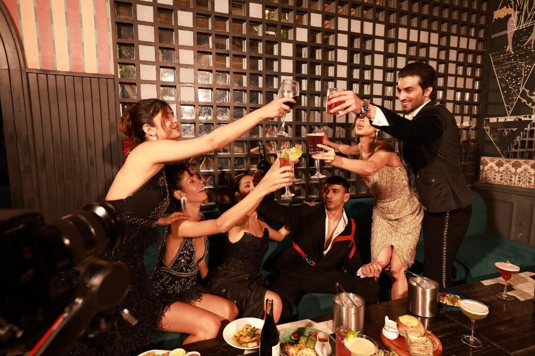 Images Dyore Restaurant & Lounge Experience