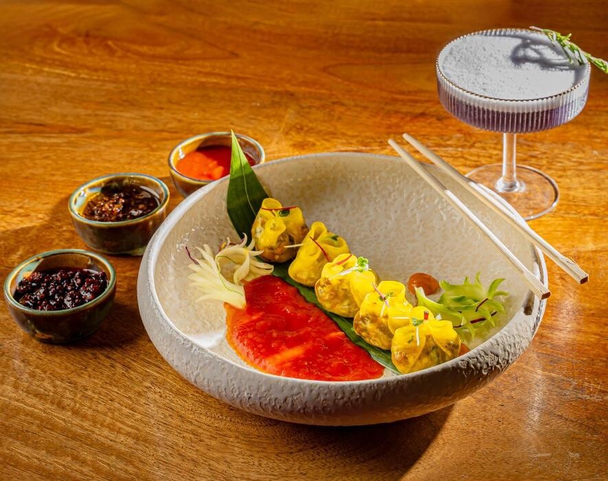 Images Dyore Restaurant & Lounge Experience