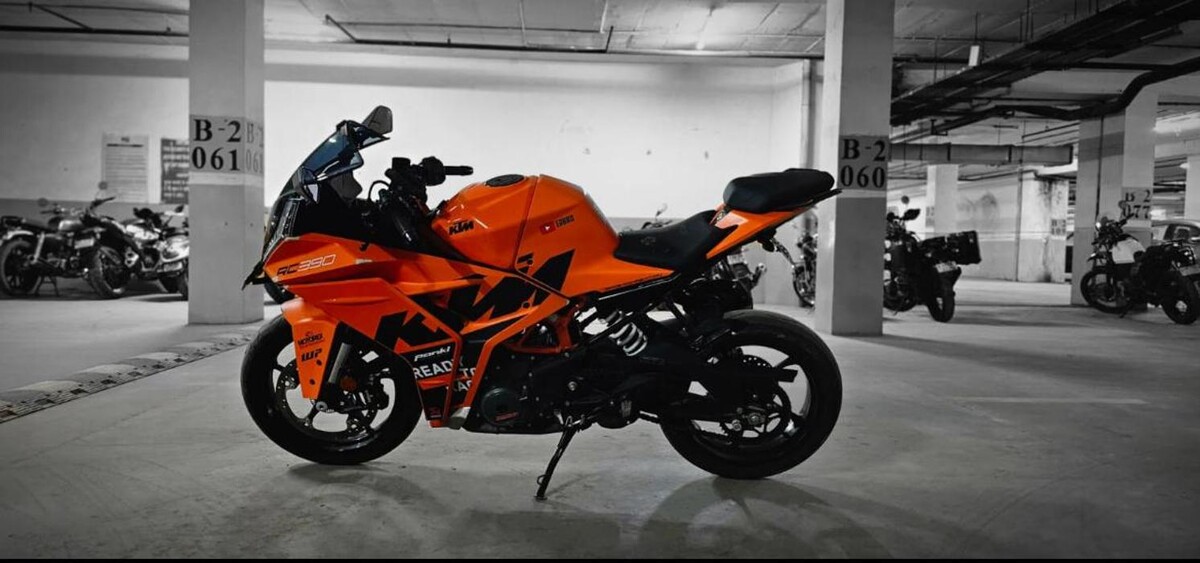 Images Rentnhop - Bike Rental in Delhi / Bike on rent in Delhi / Bike hire in Delhi