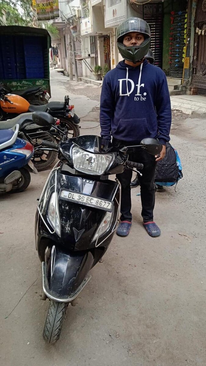 Images Rentnhop - Bike Rental in Delhi / Bike on rent in Delhi / Bike hire in Delhi