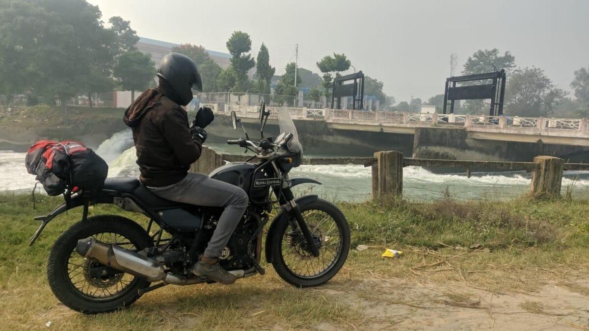 Images Rentnhop - Bike Rental in Delhi / Bike on rent in Delhi / Bike hire in Delhi