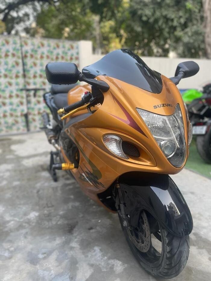 Images Rentnhop - Bike Rental in Delhi / Bike on rent in Delhi / Bike hire in Delhi