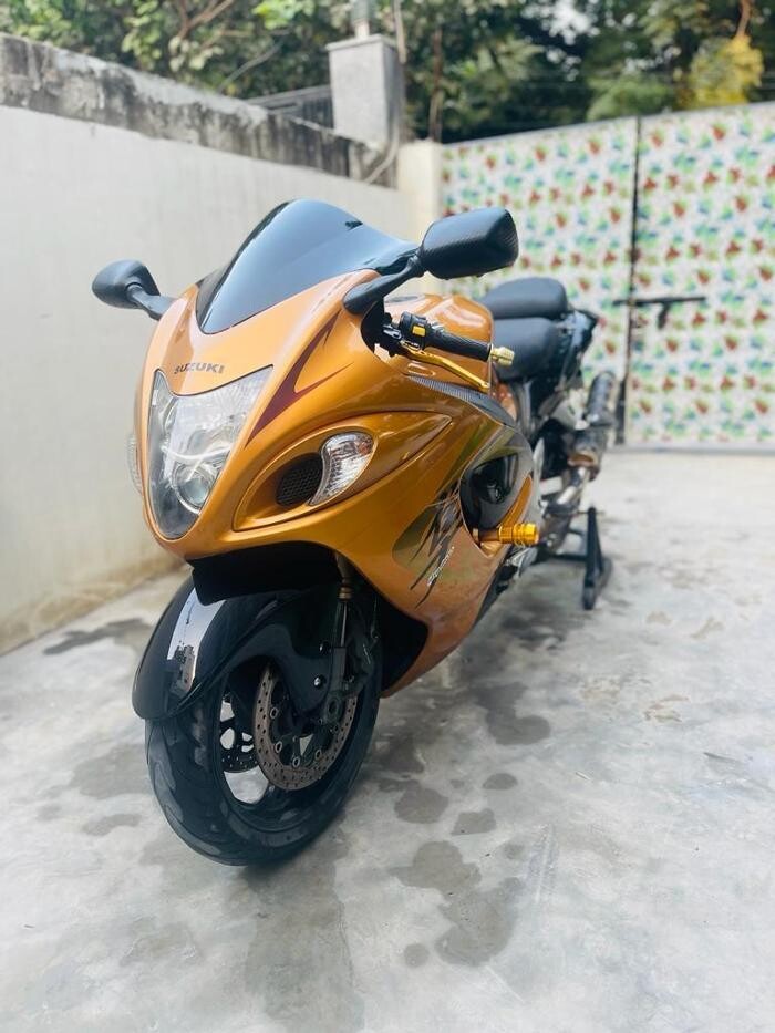 Images Rentnhop - Bike Rental in Delhi / Bike on rent in Delhi / Bike hire in Delhi