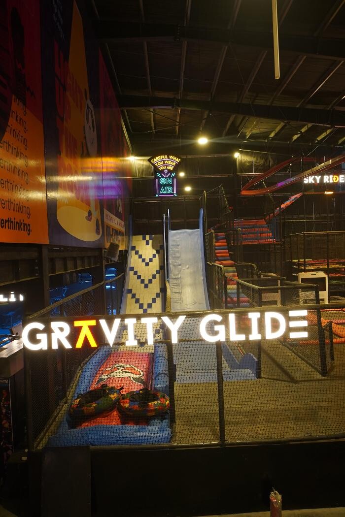 Images Neon Panda - Best Family Gamezone