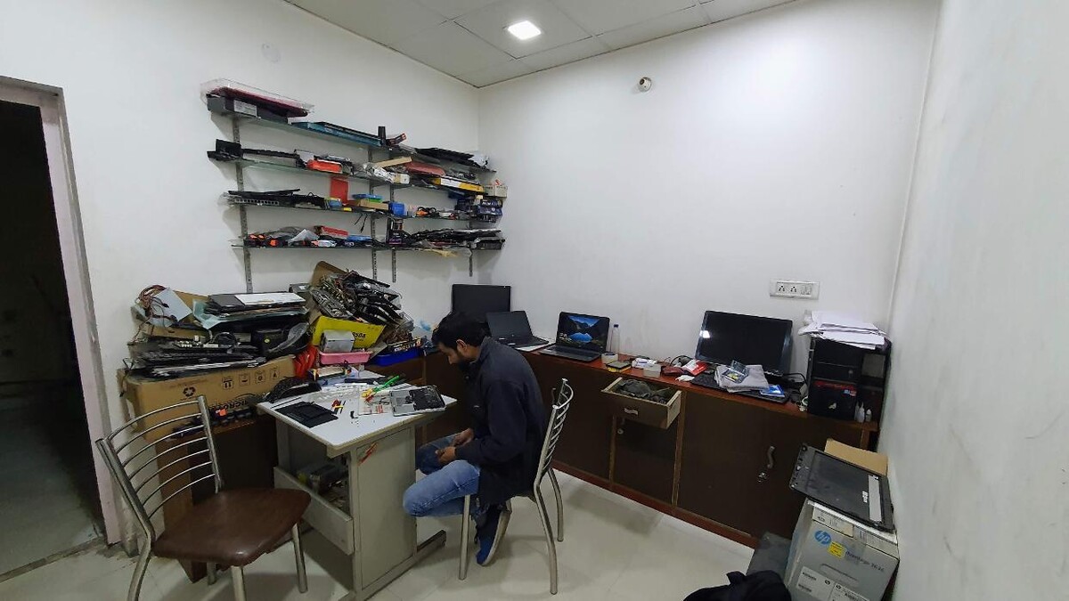 Images HP World - Dilshad Garden