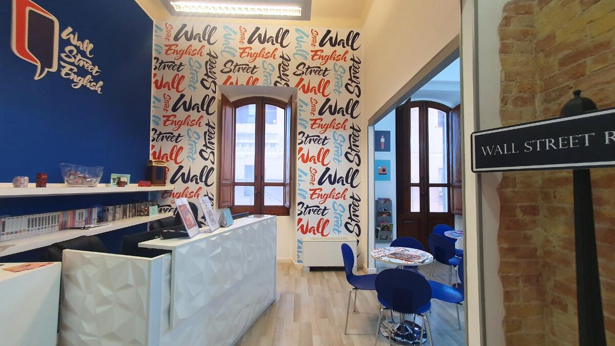 Images Wall Street English Cagliari