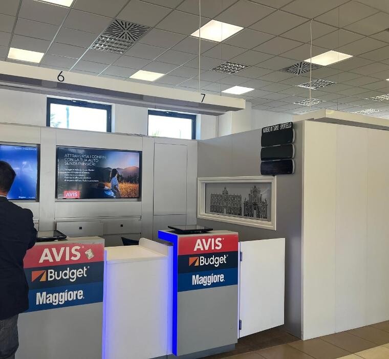 Images Avis Autonoleggio - Catania Aeroporto