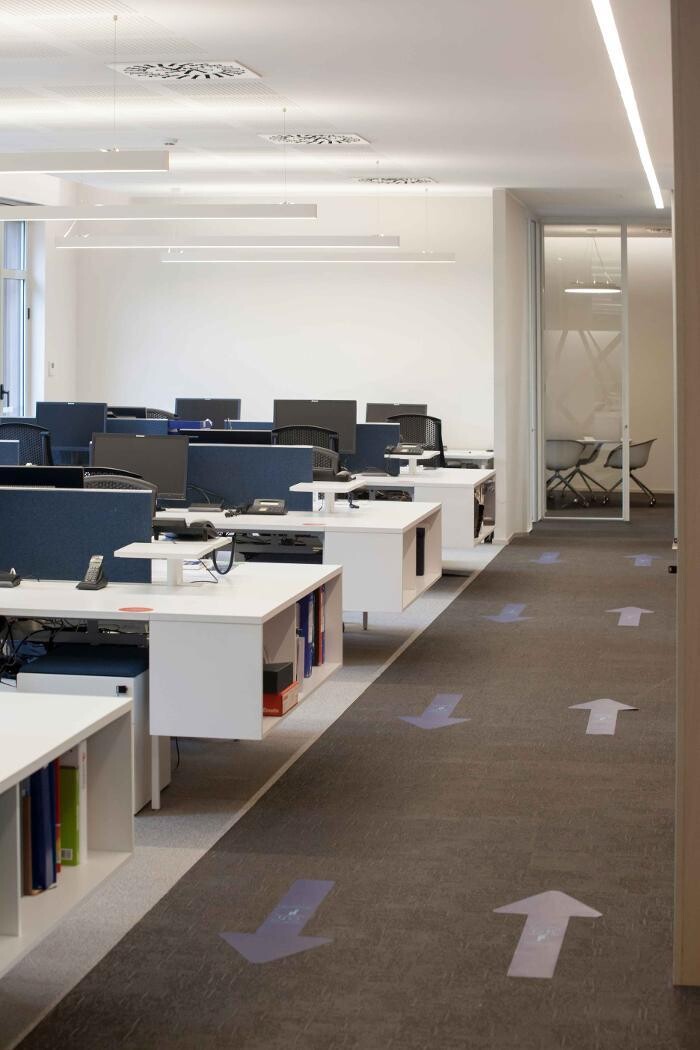 Images Cushman & Wakefield - Commercial Real Estate Services