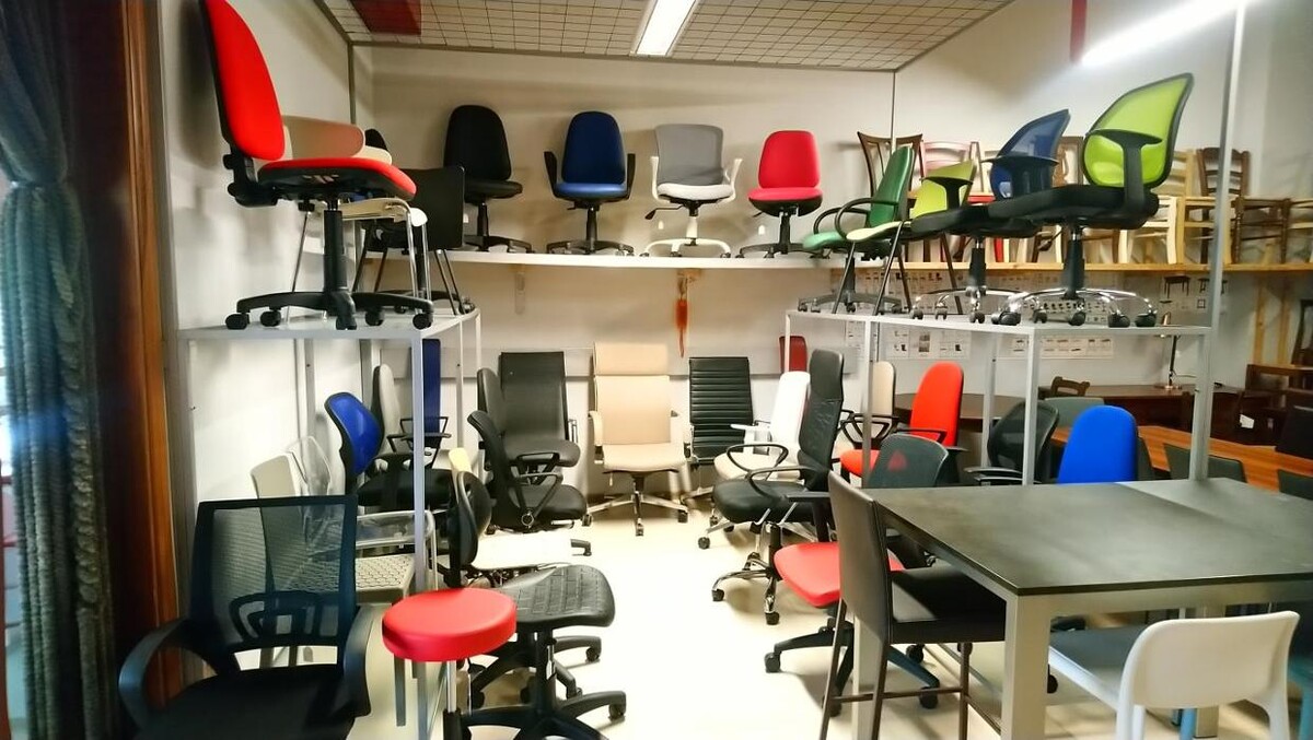 Images Duedi Tavoli e Sedie