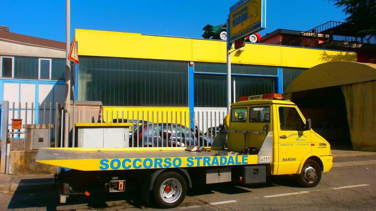 Images Carrozzeria Maroni di Maroni Simone e C. S.n.c.