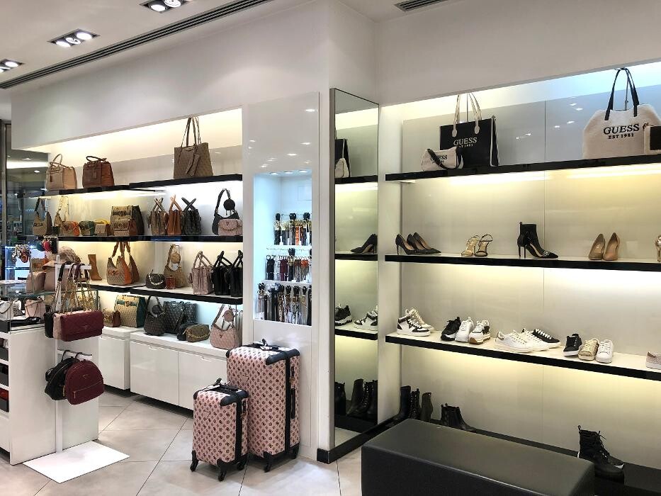 Images GUESS ACCESSORIES