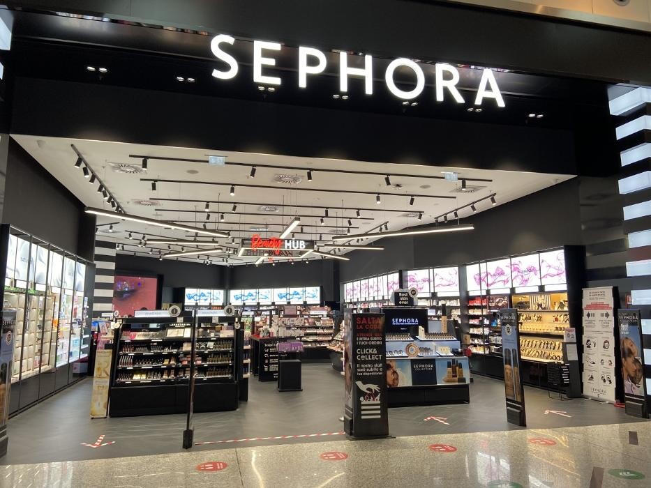 Images SEPHORA CARUGATE