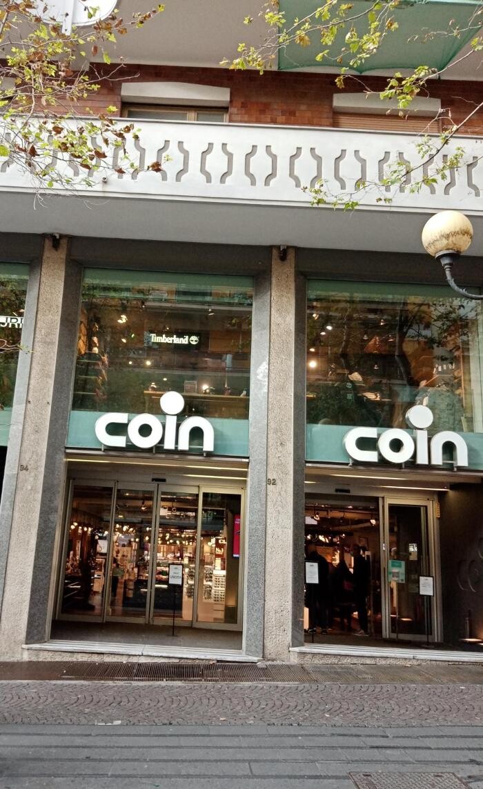 OKAIDI CORNER COIN NAPOLI Logo