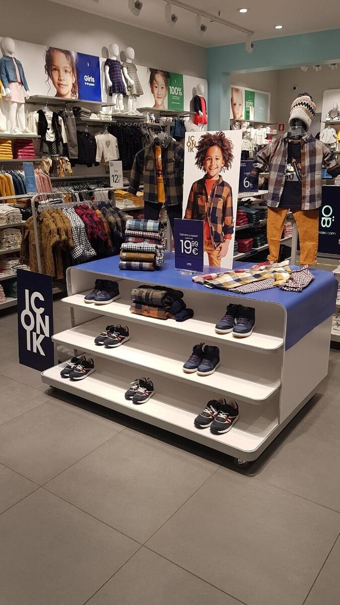 Images OKAIDI RIZZICONI CC PORTO ULIVI