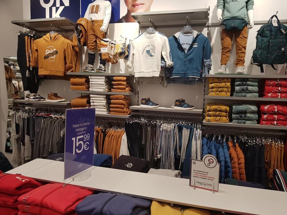 Images OKAIDI RIZZICONI CC PORTO ULIVI