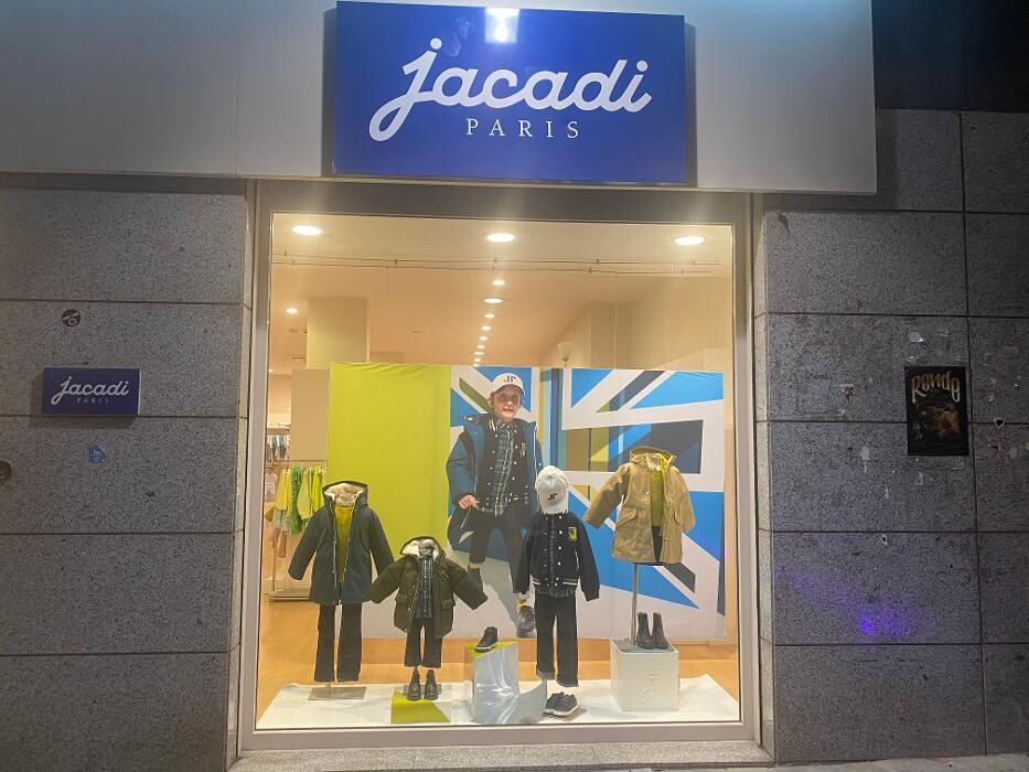 Images JACADI COSENZA VIA TAGLIAMENTO