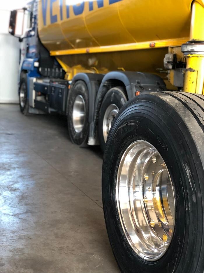 Images Vulcangomma Srl - Mastro Michelin
