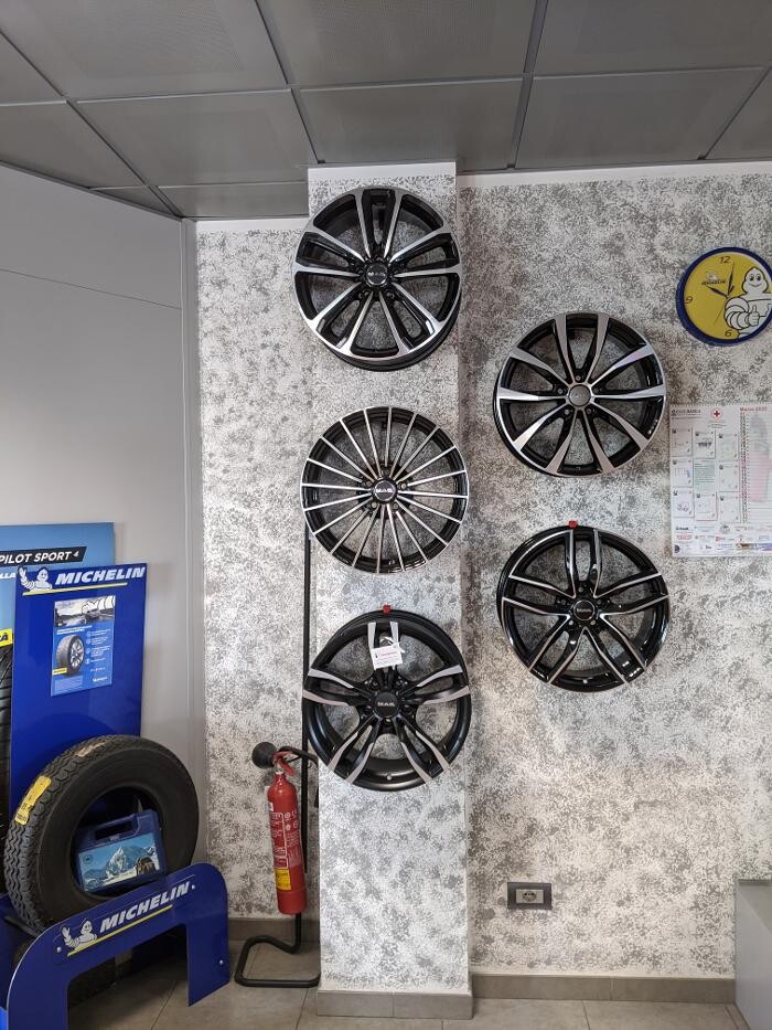 Images Vulcangomma Srl - Mastro Michelin