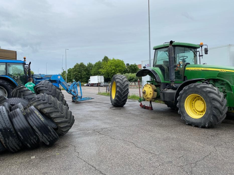 Images Euromaster Tasini Gomme