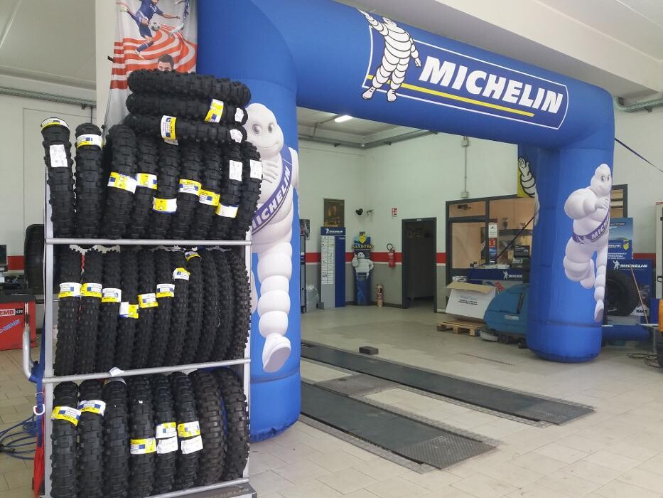 Images Electrongomme SNC - Mastro Michelin