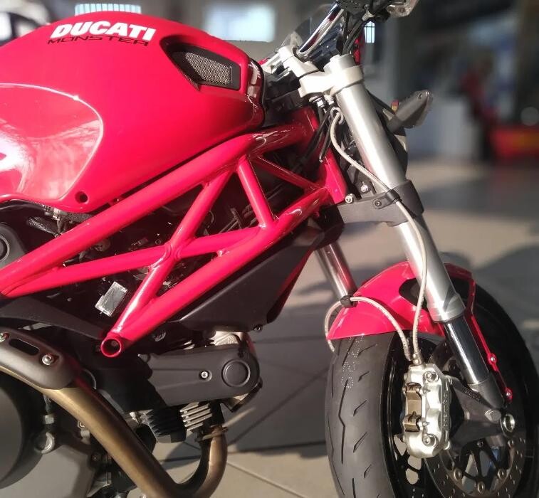 Images Vitali Gomme SRL - Mastro Michelin