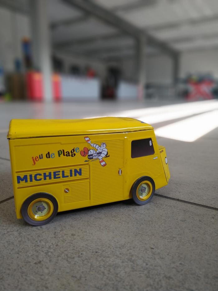 Images Vitali Gomme SRL - Mastro Michelin