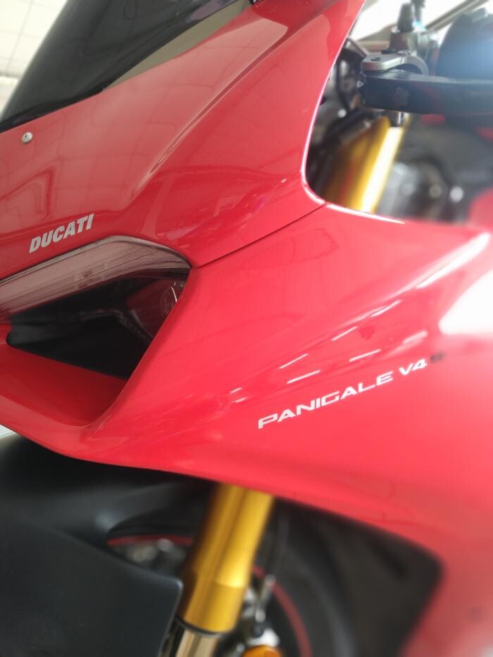 Images Vitali Gomme SRL - Mastro Michelin