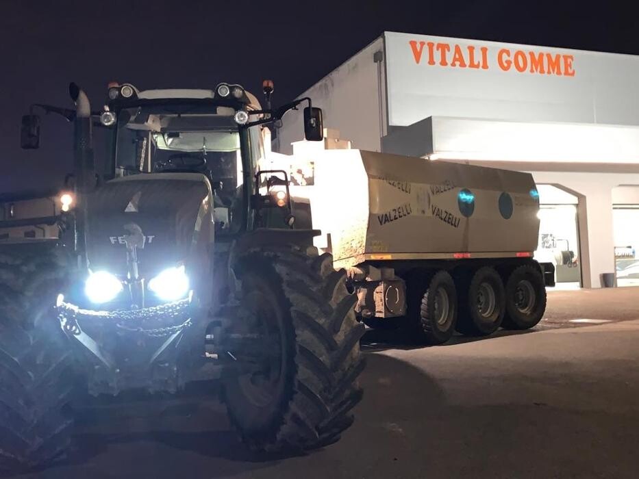 Images Vitali Gomme SRL - Mastro Michelin
