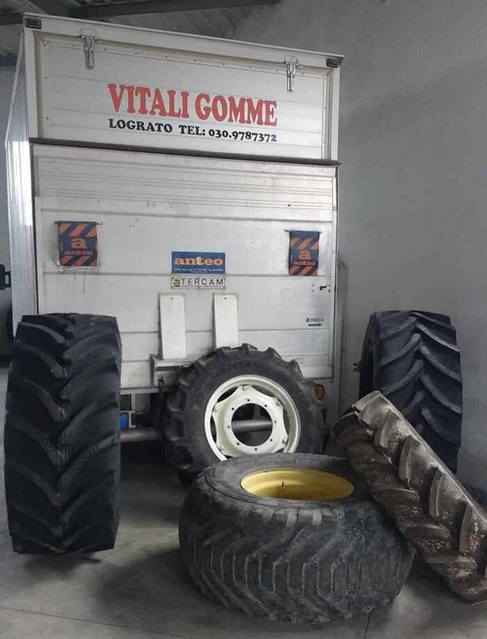 Images Vitali Gomme SRL - Mastro Michelin