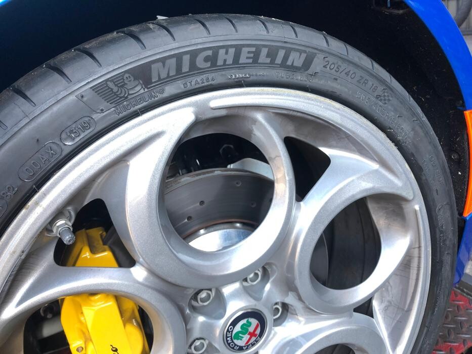 Images Gommista Albertazzi - Mastro Michelin