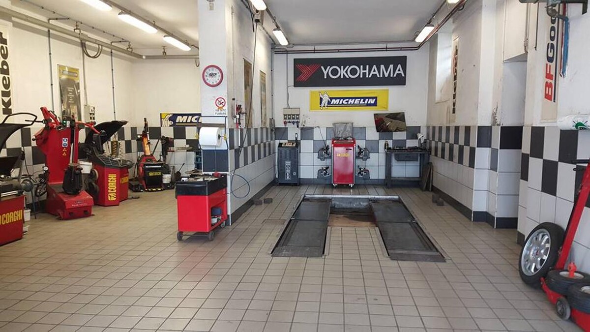 Images Autoshop di Mancinelli & C. - Mastro Michelin