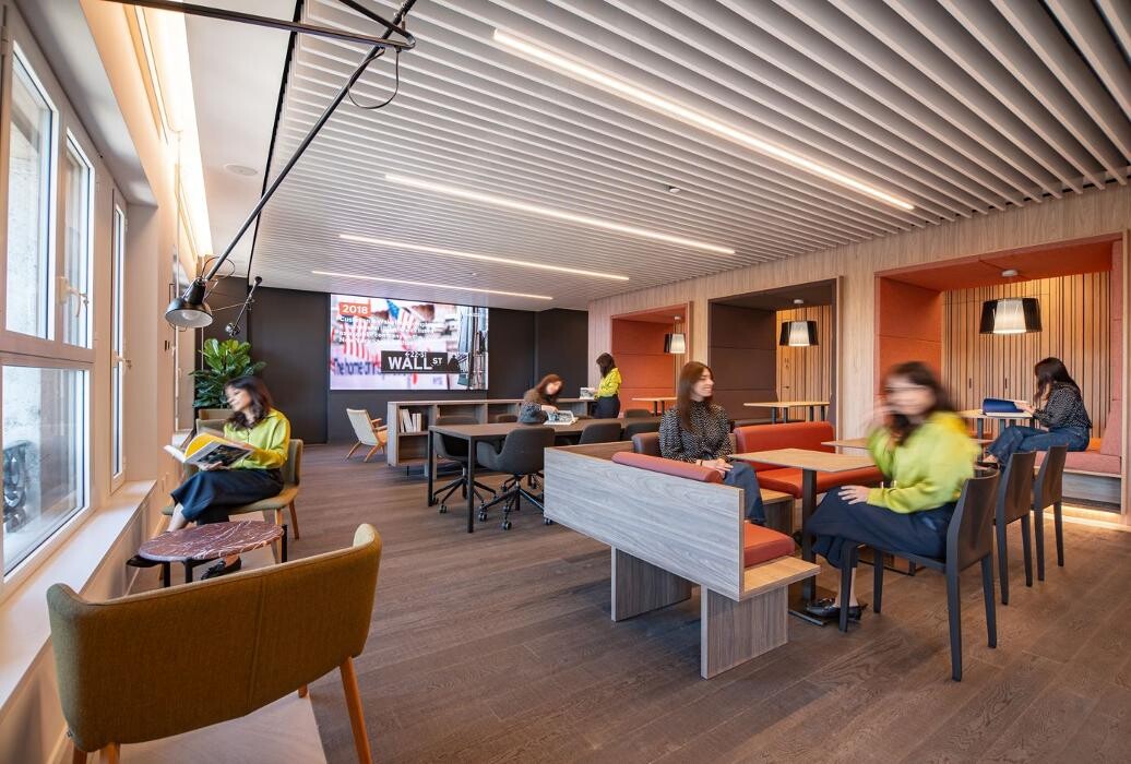 Images Cushman & Wakefield - Commercial Real Estate Services