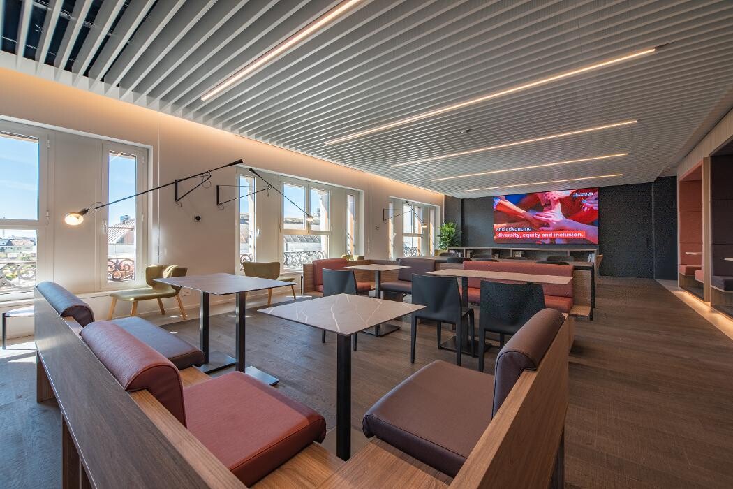 Images Cushman & Wakefield - Commercial Real Estate Services