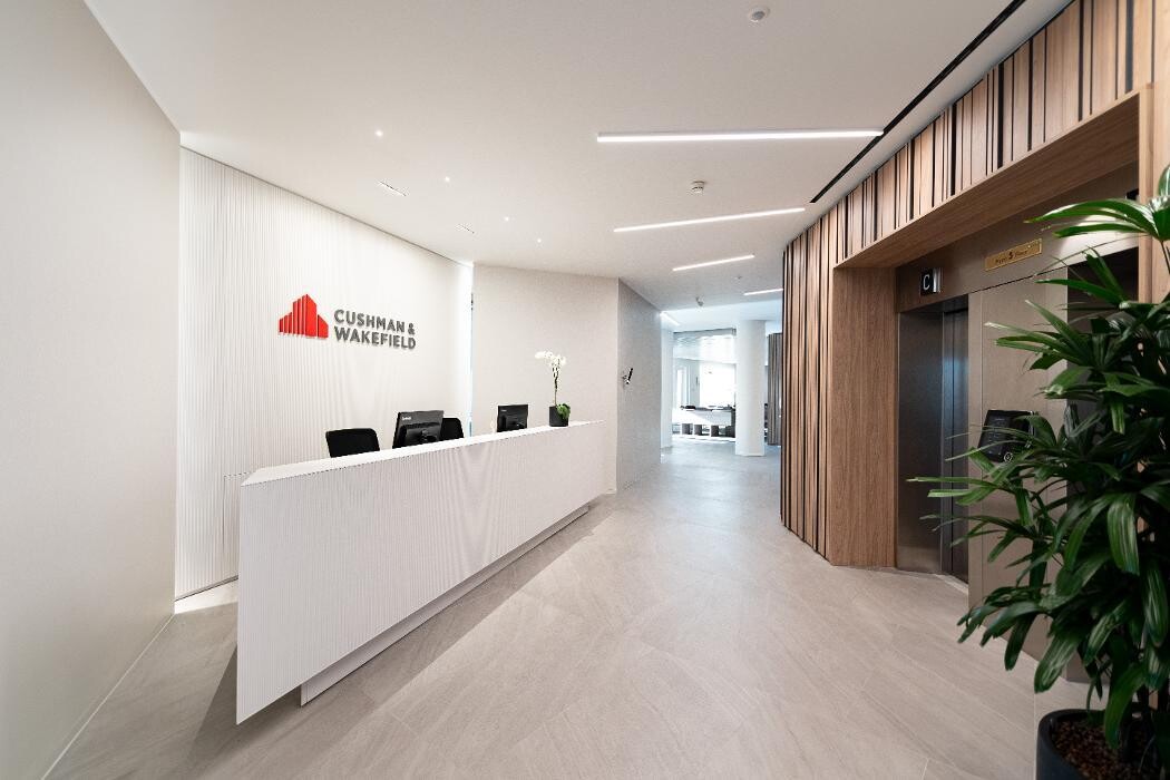 Images Cushman & Wakefield - Commercial Real Estate Services