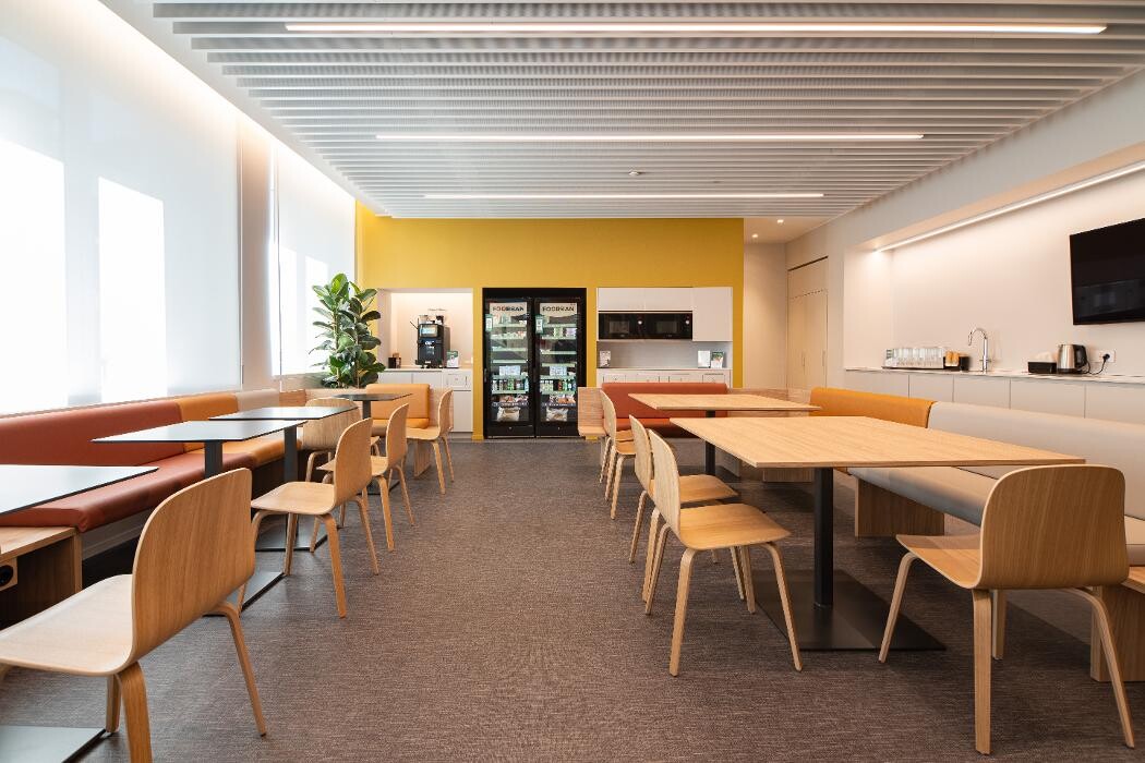 Images Cushman & Wakefield - Commercial Real Estate Services