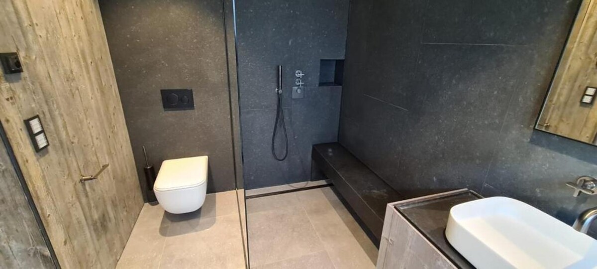 Images Larcher Fliesen GmbH