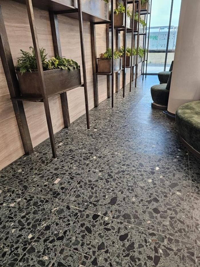 Images Larcher Fliesen GmbH