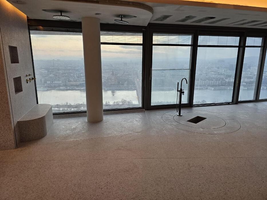 Images Larcher Fliesen GmbH