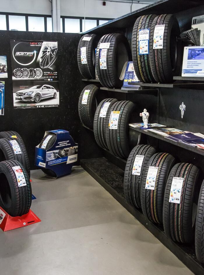 Images Scremin Gomme Snc - Mastro Michelin