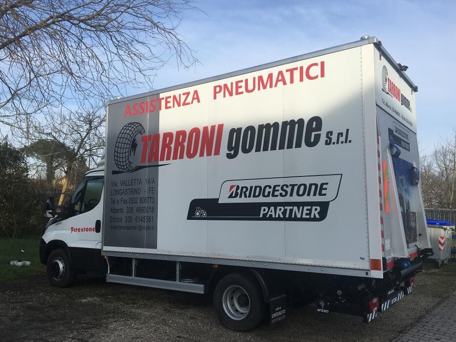 Images Tarroni Gomme SRL - Mastro Michelin