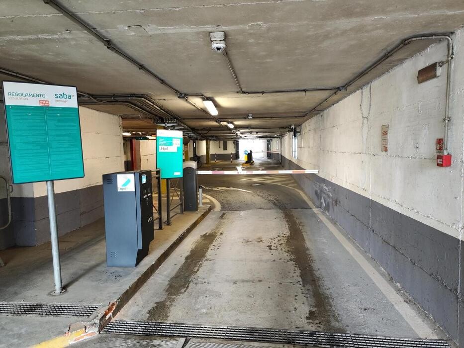 Images Parcheggio Saba Mazzini
