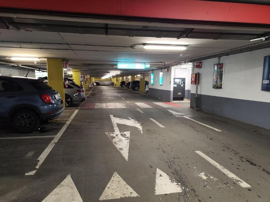 Images Parcheggio Saba Mazzini
