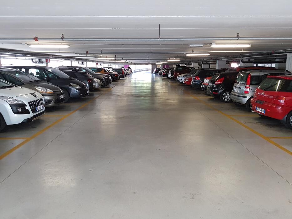 Images Parcheggio Saba Stazione Venezia Mestre
