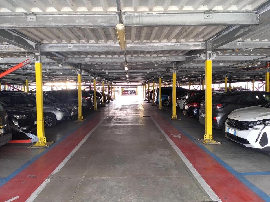 Images Parcheggio Saba Comasina