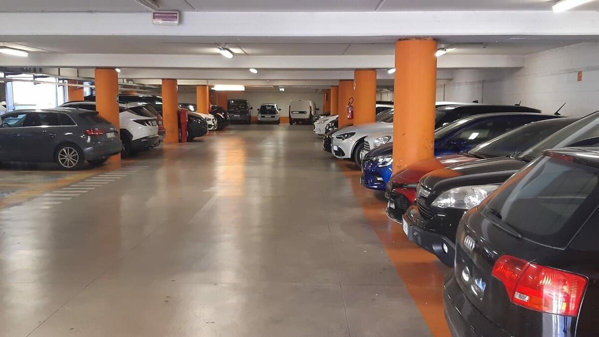 Images Parcheggio Saba Giovanni Paolo II
